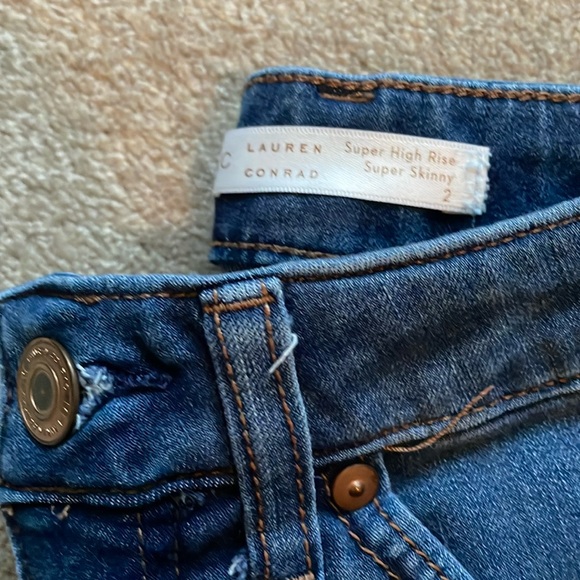 Super Skinny Jeans - Picture 2 of 3